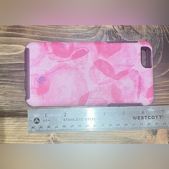 Otterbox Phone case - Picture 4 of 7